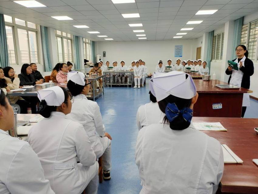 聚焦教学质量 市教科院检查组视导县职教中心校本纪实