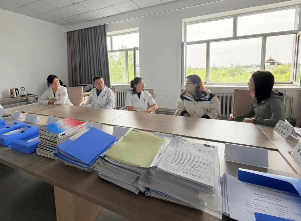 周密部署迎期中检查 多维展示教学成果促质量提升