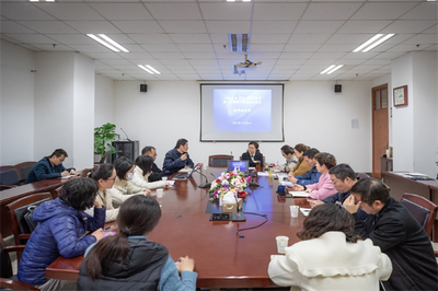 优化招生辅助服务，提升教育教学质量——记我校2021~2022学年第一学期期中教育教学检查座谈会